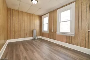 180 Hobson St 2nd Fl, Newark, NJ 07112 - Photo 11