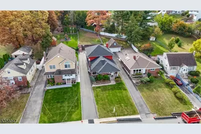 96 Lower Notch Rd, Little Falls Township, NJ 07424 - Photo 3