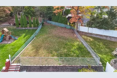 96 Lower Notch Rd, Little Falls Township, NJ 07424 - Photo 37