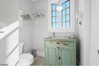 331 Lakeside Blvd, Hopatcong, NJ 07843 - Photo 17