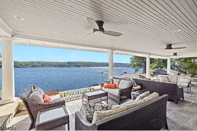 331 Lakeside Blvd, Hopatcong, NJ 07843 - Photo 25