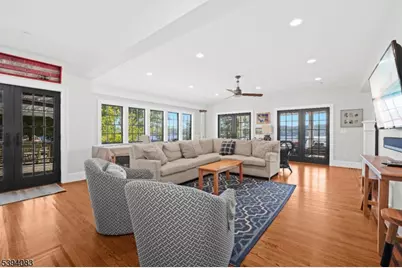 331 Lakeside Blvd, Hopatcong, NJ 07843 - Photo 9