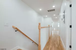 90 Hollywood Ave, East Orange, NJ 07018 - Photo 11