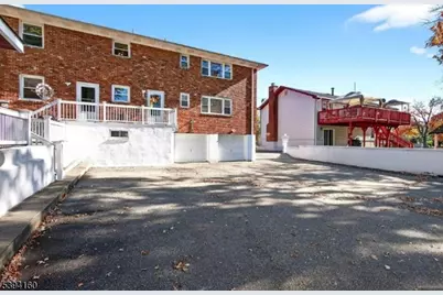 61 Star Lake Rd #2, Bloomingdale, NJ 07403 - Photo 15