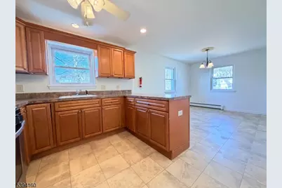 61 Star Lake Rd #2, Bloomingdale, NJ 07403 - Photo 5