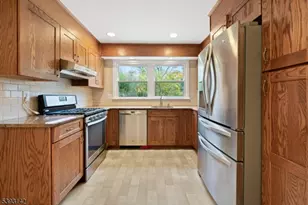 2 Washington St, Rocky Hill, NJ 08553 - Photo 11