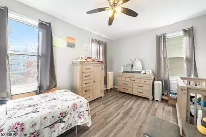 353 Bradford St, Orange, NJ 07050 - Photo 17