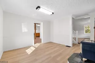 31 Prices Switch Rd, Vernon, NJ 07462 - Photo 11