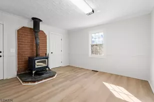 31 Prices Switch Rd, Vernon, NJ 07462 - Photo 9