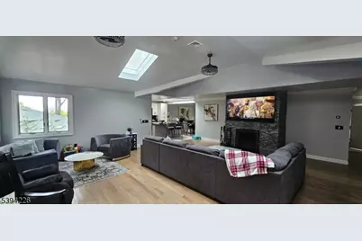 11 Surrey Pl #1, Hawthorne, NJ 07506 - Photo 7