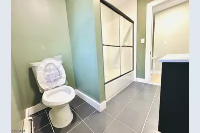 1222 W 3rd St, Plainfield, NJ 07063 - Photo 35