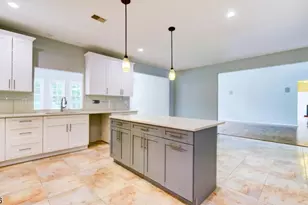 15 Berry Ct, Mount Olive, NJ 07836 - Photo 23