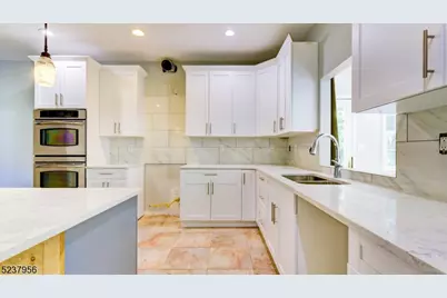 15 Berry Ct, Mount Olive, NJ 07836 - Photo 21