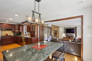 4 Ledgewood Trail, Kinnelon, NJ 07405 - Photo 11