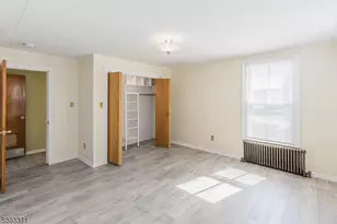 26 Schooleys Mountain Rd, Washington Township, NJ 07853 - Photo 9