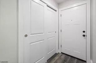 97 Newport Ave, Franklin Township, NJ 08873 - Photo 23