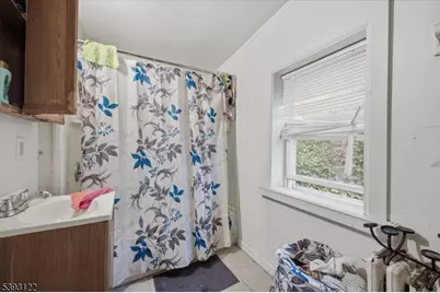 36 Fox St, Phillipsburg, NJ 08865 - Photo 13