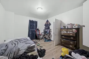 38 Fox St, Phillipsburg, NJ 08865 - Photo 17