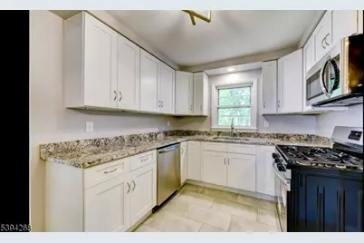 112 Greenbrook Rd, Green Brook Township, NJ 08812 - Photo 5