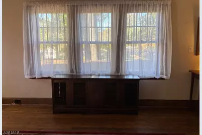 211 Washington St, Franklin Lakes, NJ 07417 - Photo 5