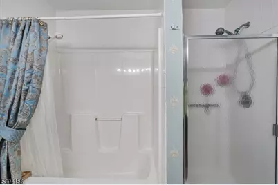 25 Mayer Dr, Clifton, NJ 07012 - Photo 23