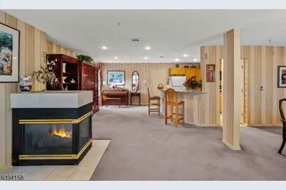 25 Mayer Dr, Clifton, NJ 07012 - Photo 9