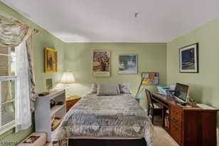 25 Mayer Dr, Clifton, NJ 07012 - Photo 21