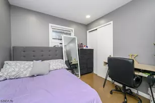 1037 Hamilton St, Franklin Township, NJ 08873 - Photo 15