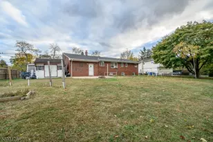 1037 Hamilton St, Franklin Township, NJ 08873 - Photo 29