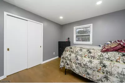 1037 Hamilton St, Franklin Township, NJ 08873 - Photo 17