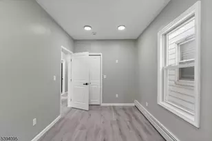 1033 E 23rd St, Paterson, NJ 07513 - Photo 15