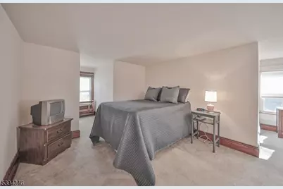 52 Washington St, Phillipsburg, NJ 08865 - Photo 35