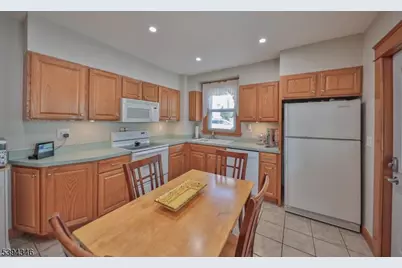 52 Washington St, Phillipsburg, NJ 08865 - Photo 17