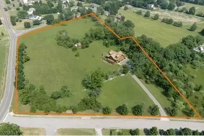 2 - 4 Garrett Dr, Hampton Township, NJ 07860 - Photo 3