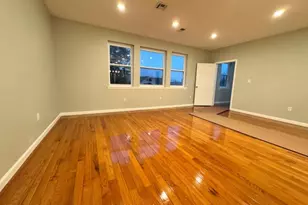 61 N Grove St, East Orange, NJ 07017 - Photo 5