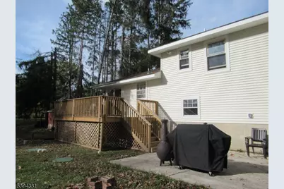 192 Bryans Rd, Washington Township, NJ 08827 - Photo 25