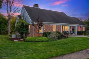 90 Suncrest Ave, North Haledon, NJ 07508 - Photo 1