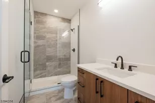 67 Summer Ave, Newark, NJ 07104 - Photo 9