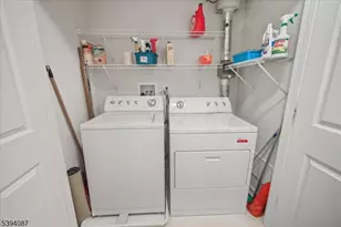 89 Ridgeview Ln, Mount Arlington, NJ 07856 - Photo 35