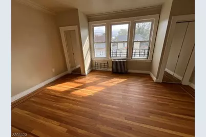 129 Carolina Ave Apt 2R, Newark, NJ 07106 - Photo 5