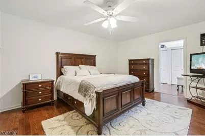 15 E Pierrepont Ave, Rutherford, NJ 07070 - Photo 21