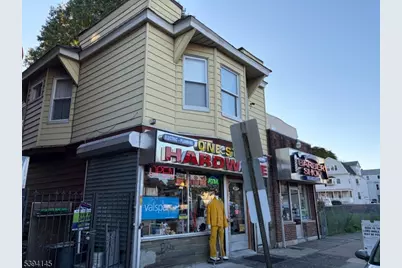 97 4th Ave, East Orange, NJ 07017 - Photo 15