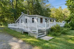 14 Butlers Park Rd, Lebanon Township, NJ 07882 - Photo 1