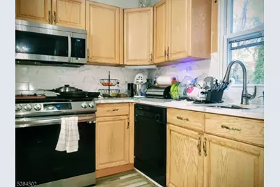 278 Madison Ave, Clifton, NJ 07011 - Photo 9