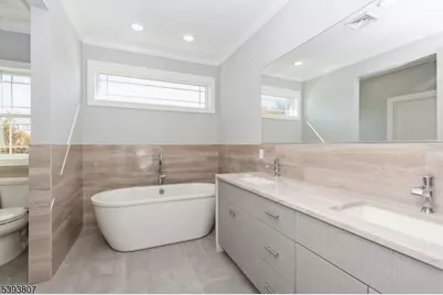 8 Gregory Rd, Springfield, NJ 07081 - Photo 11