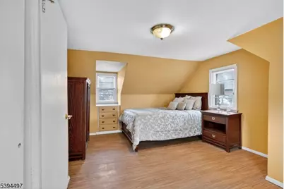 352 Myrtle Ave, Scotch Plains Township, NJ 07076 - Photo 17