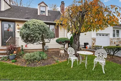 352 Myrtle Ave, Scotch Plains Township, NJ 07076 - Photo 3