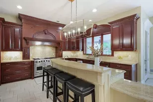 115 Old Somerset Rd, Watchung, NJ 07069 - Photo 11