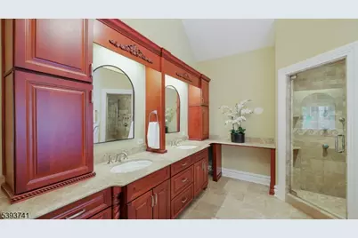 115 Old Somerset Rd, Watchung, NJ 07069 - Photo 23