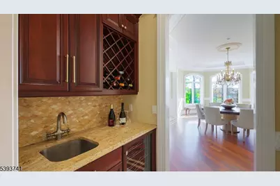 115 Old Somerset Rd, Watchung, NJ 07069 - Photo 13